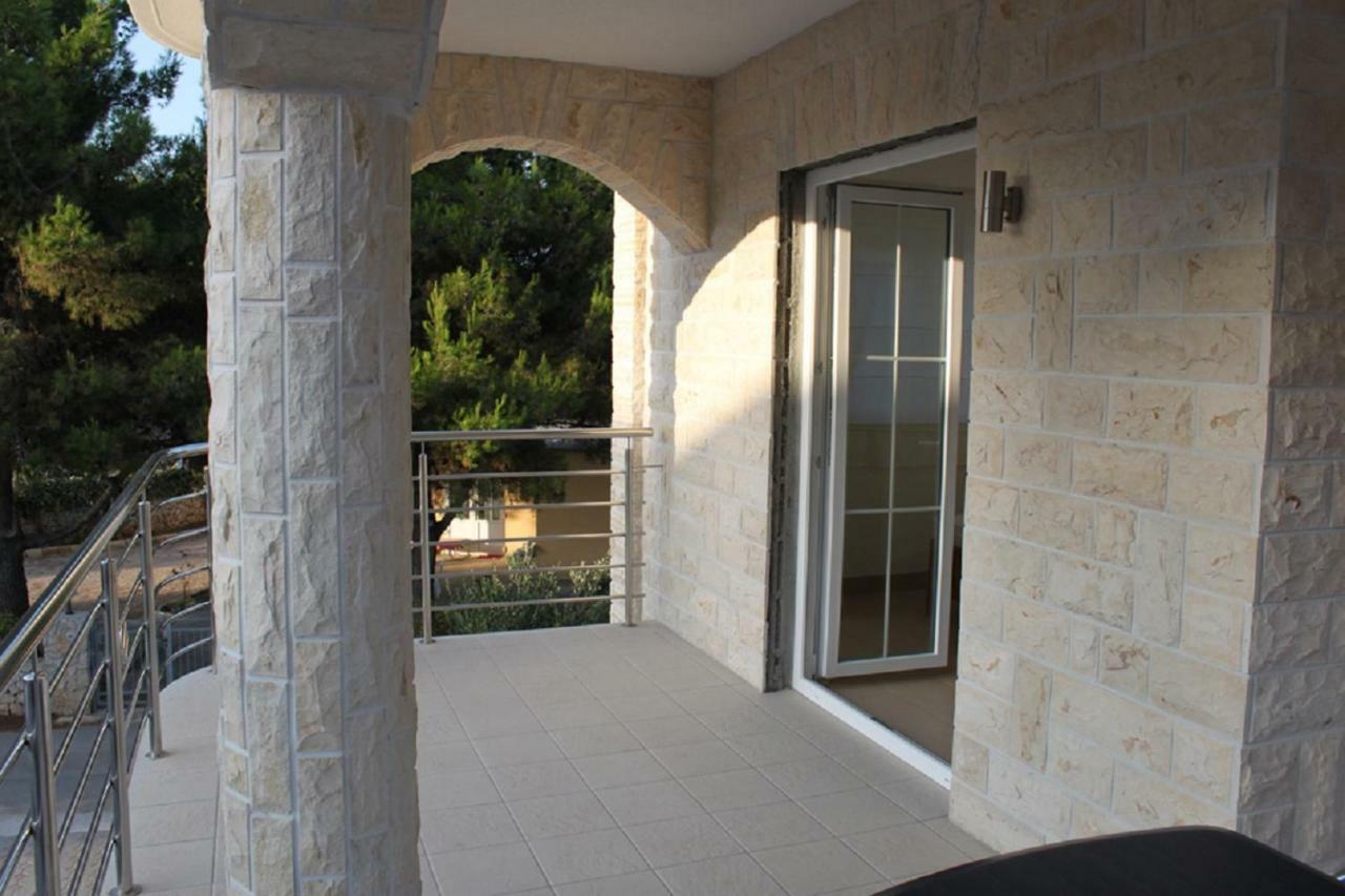 Apartments Palaca Sunca Srima Exterior photo